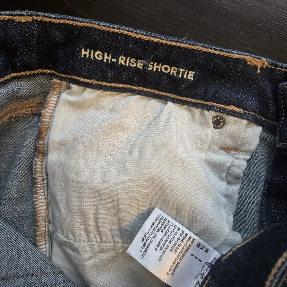 American Eagle High Rise Shortie Denim Blue Women's Size 8 Jean Shorts Stretch - Picture 3 of 4